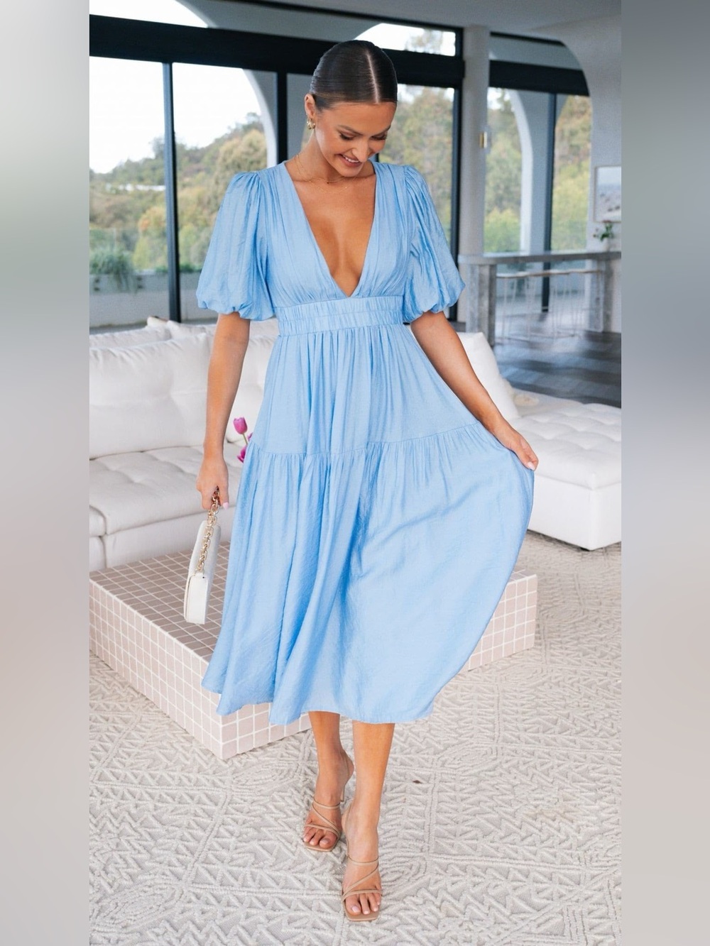 NEW Billy J Erin Tiered Plunge V Neck Midi Dress in Sky Blue Size 8 NWT $110